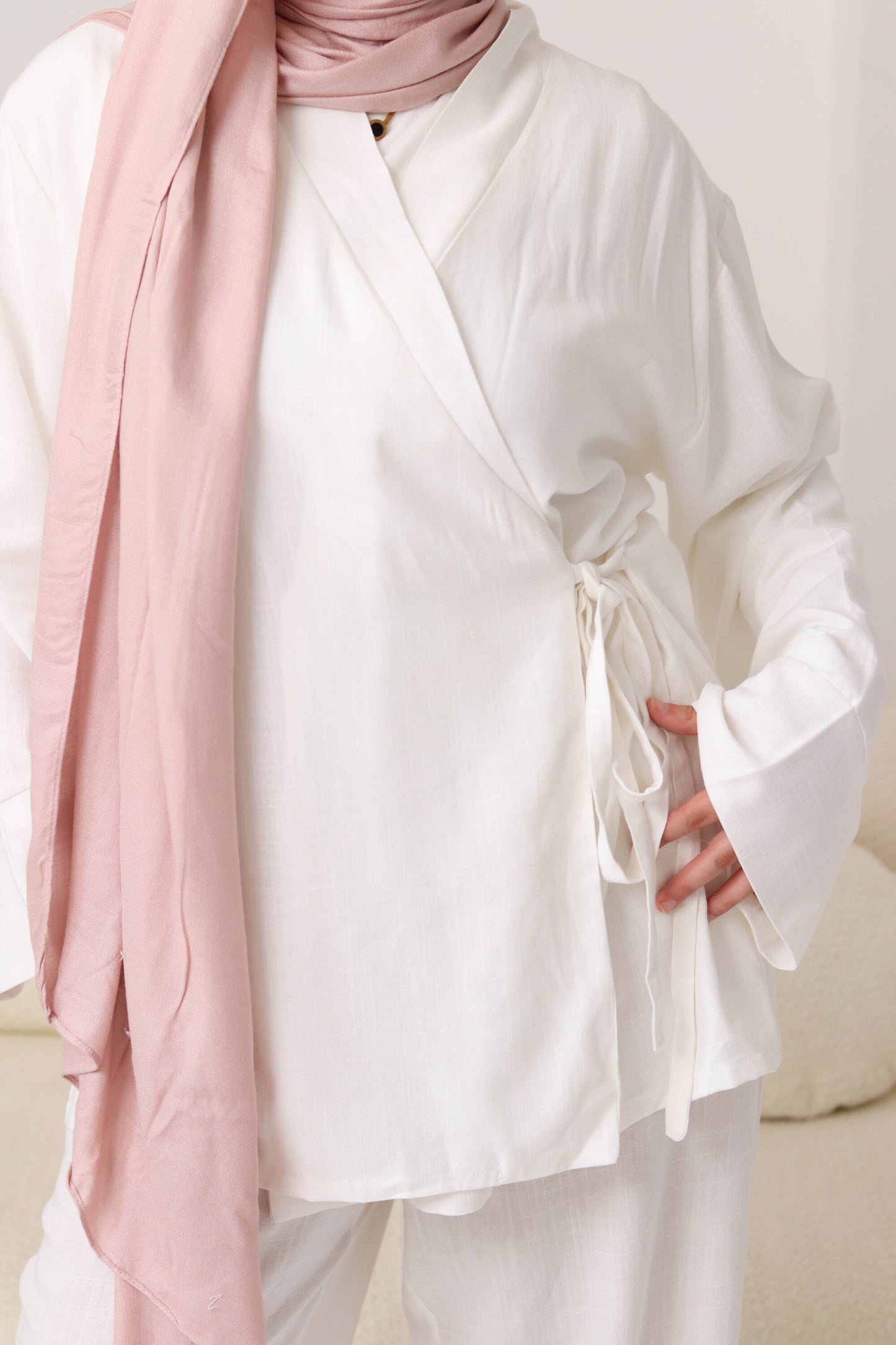 Cream Ribboned Linen Set