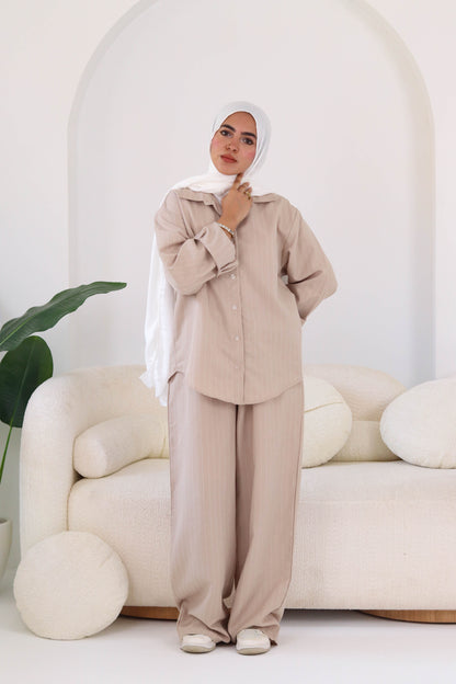 Cafe Thin Stripped Linen Wear