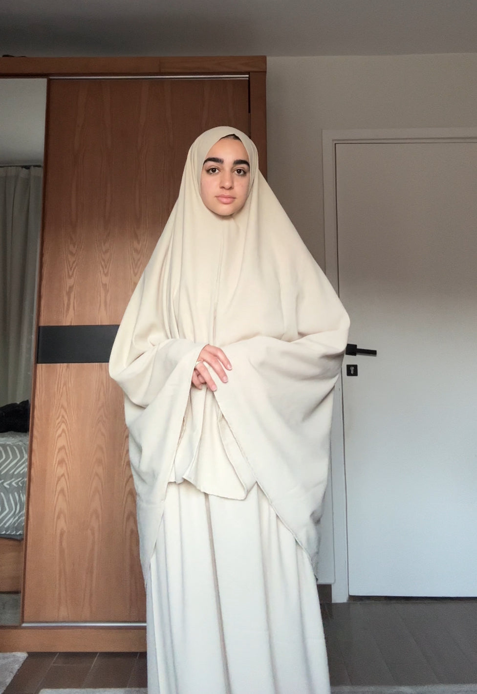 Sleeveless Beige Prayer Wear