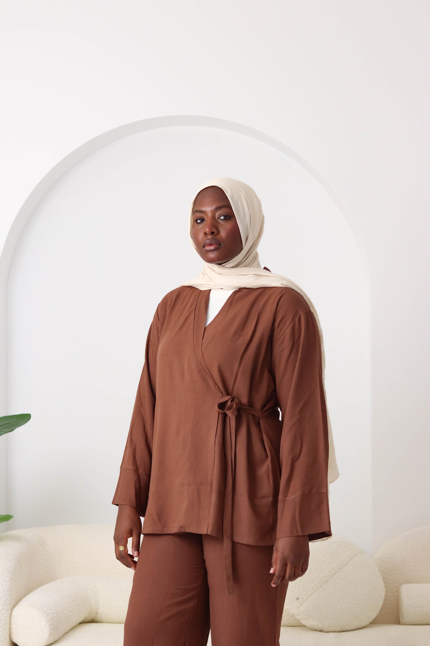Chocolate Ribboned Linen Set