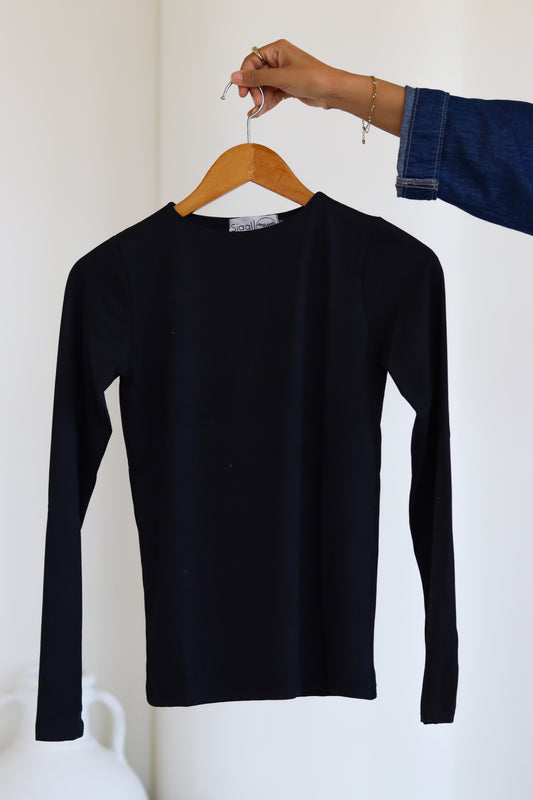Sleeved Black Basic